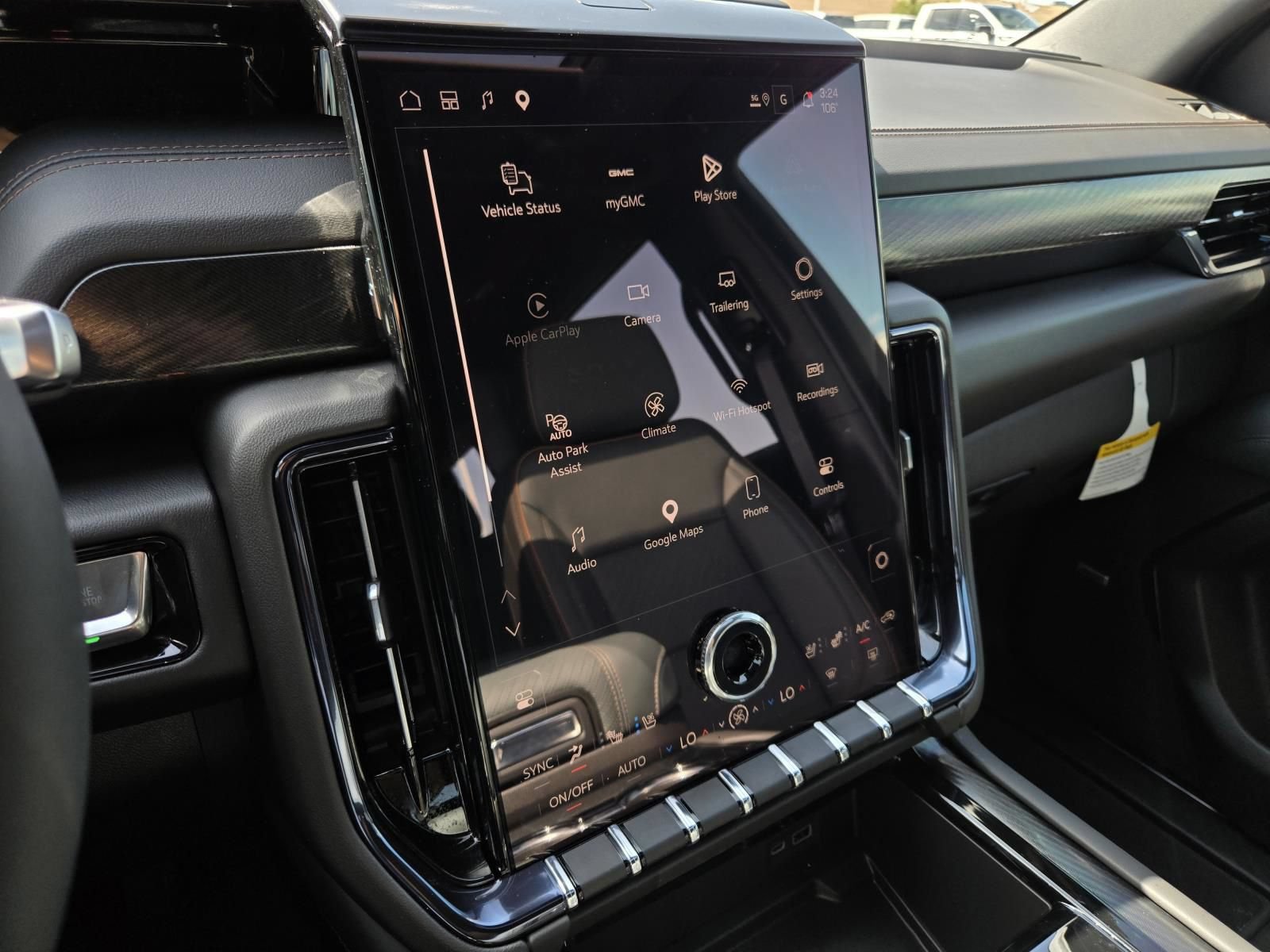 New 2026 GMC Yukon AT4 w/ AT4 Premium Plus Package AWD/4WD image 10