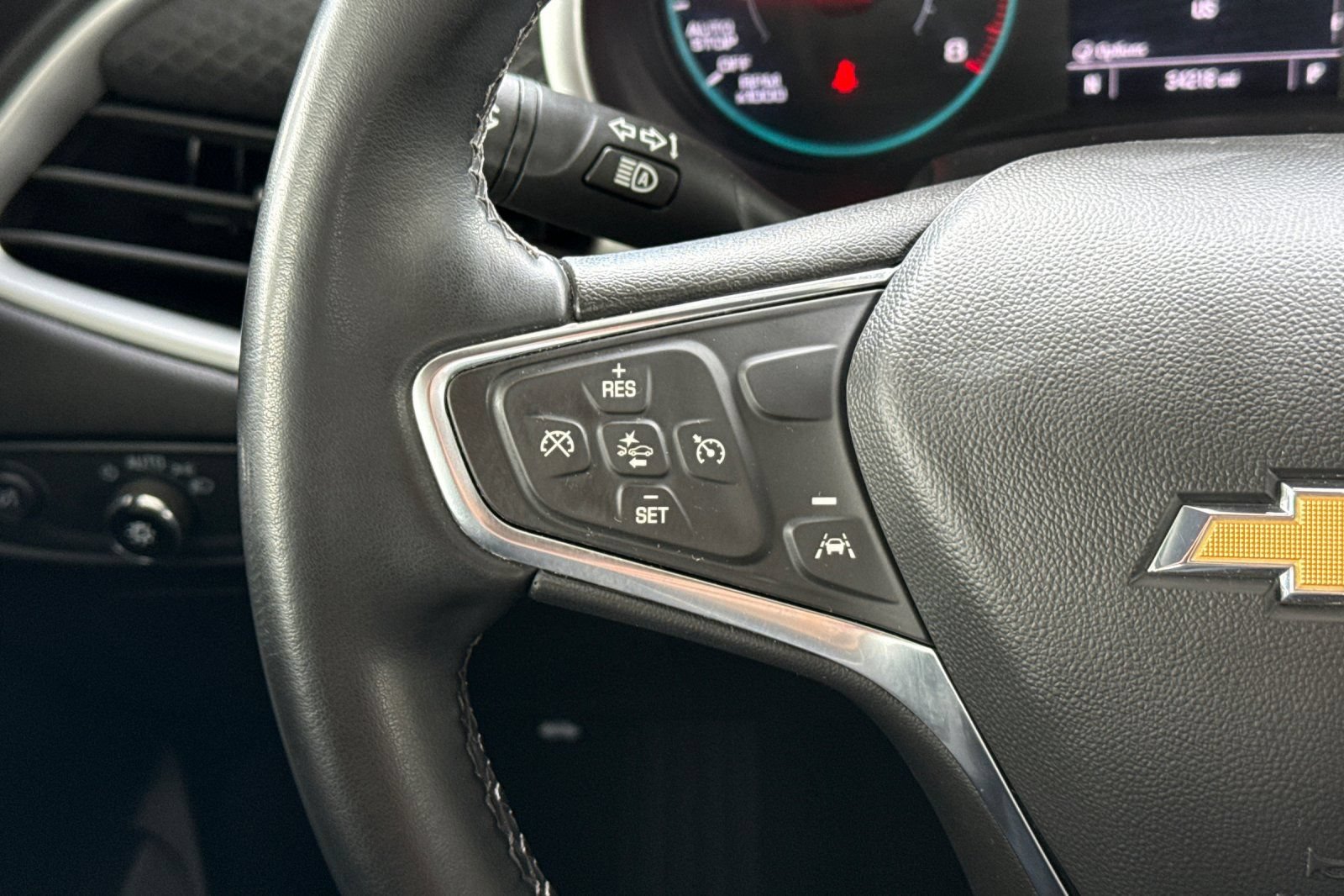 Used 2025 Chevrolet Malibu RS FWD image 33