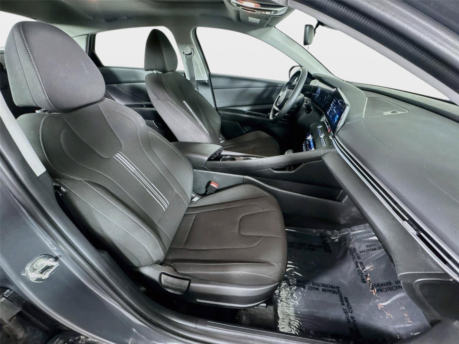Certified 2024 Hyundai Elantra SEL w/ Convenience Package FWD image 28