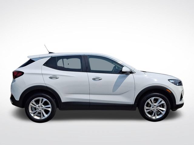 Used 2023 Buick Encore GX Preferred w/ Cold Weather Comfort Package AWD/4WD image 7
