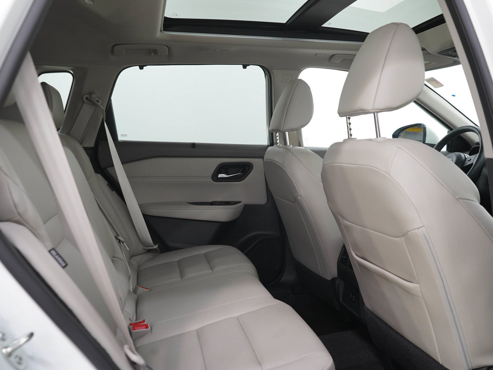 Used 2023 Nissan Rogue SV w/ SV Premium B Package AWD/4WD image 15