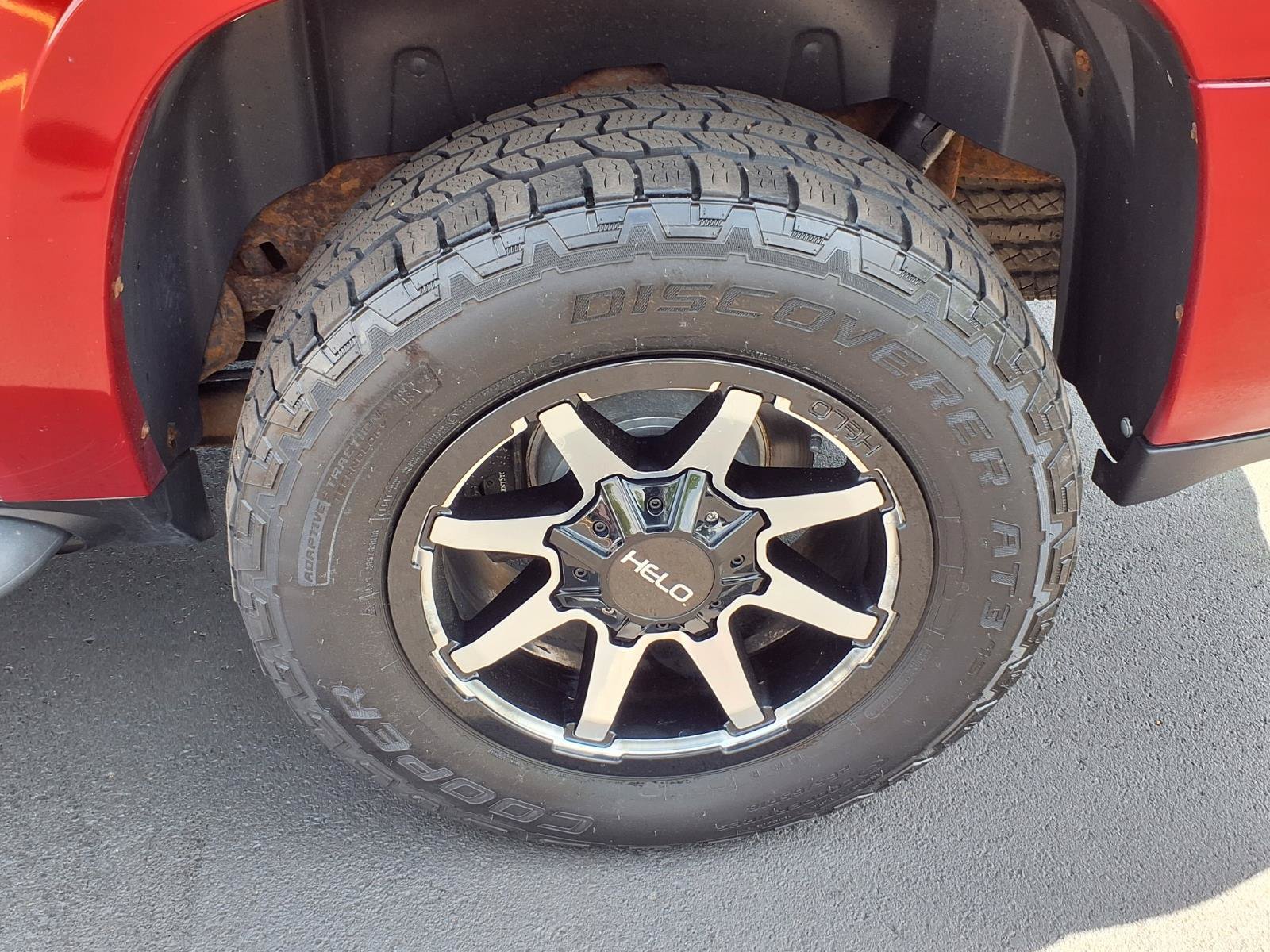 Used 2012 Chevrolet Suburban LT w/ Suspension Package, Off-Road AWD/4WD image 30