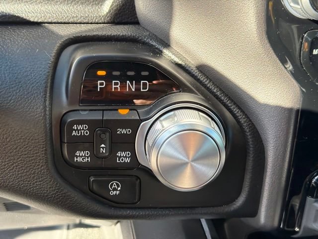 Used 2023 RAM 1500 Laramie AWD/4WD image 29