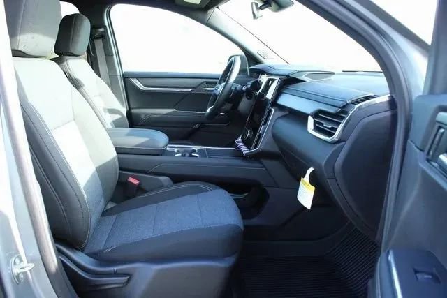 New 2025 GMC Acadia Elevation w/ LPO, Floor Liner Package image 15