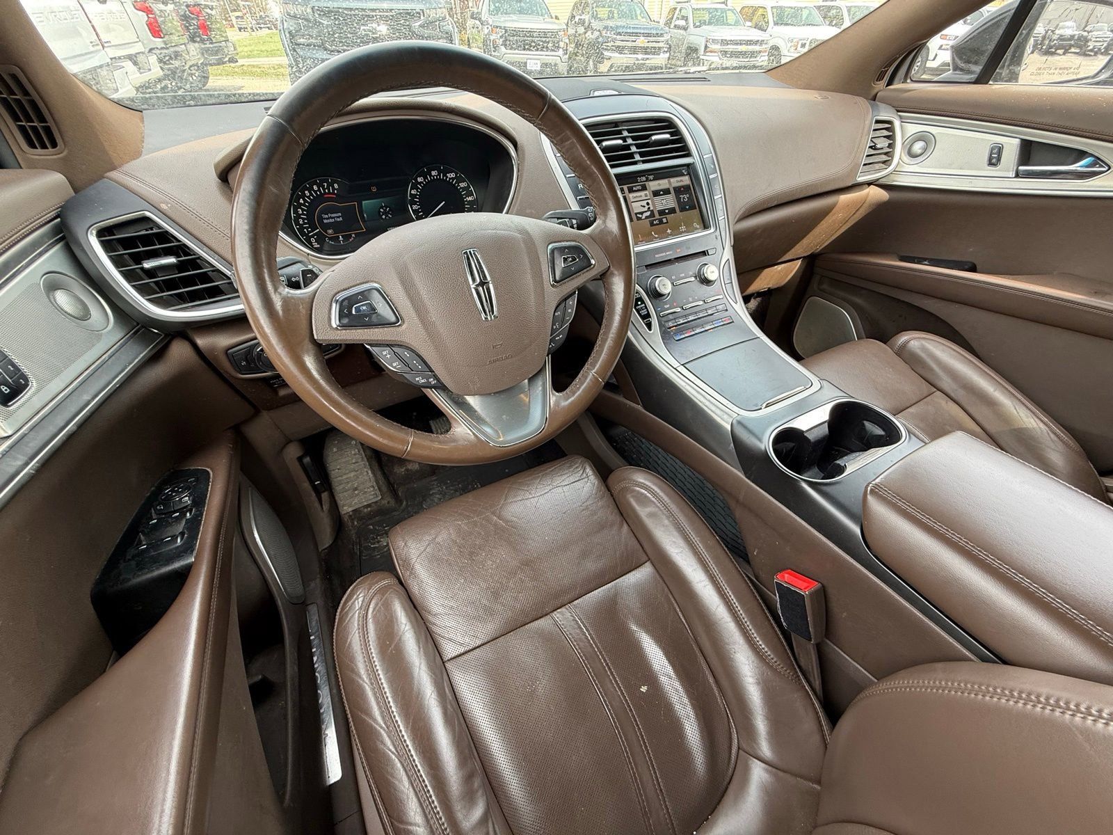 Used 2016 Lincoln MKX Reserve w/ Luxury Package image 13