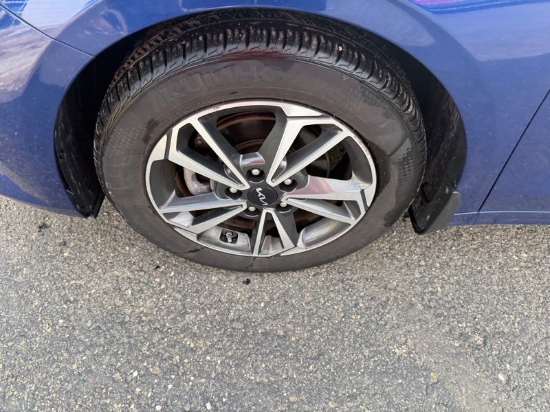 Certified 2023 Kia Forte LXS w/ LXS Technology Package image 16