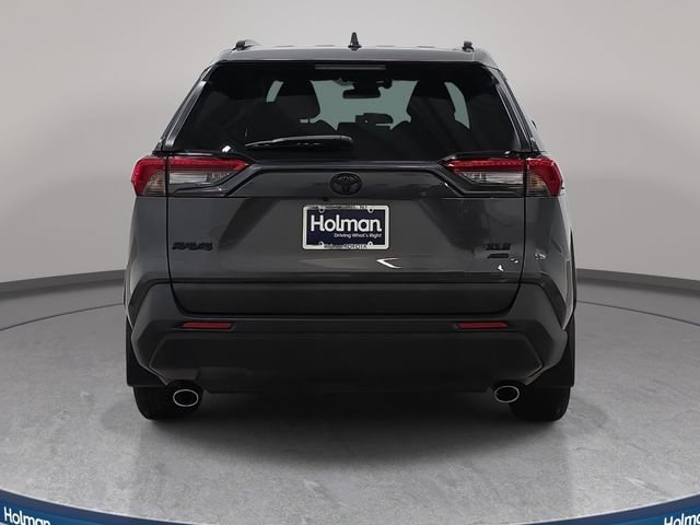 Certified 2022 Toyota RAV4 XLE w/ Convenience Package AWD/4WD image 6