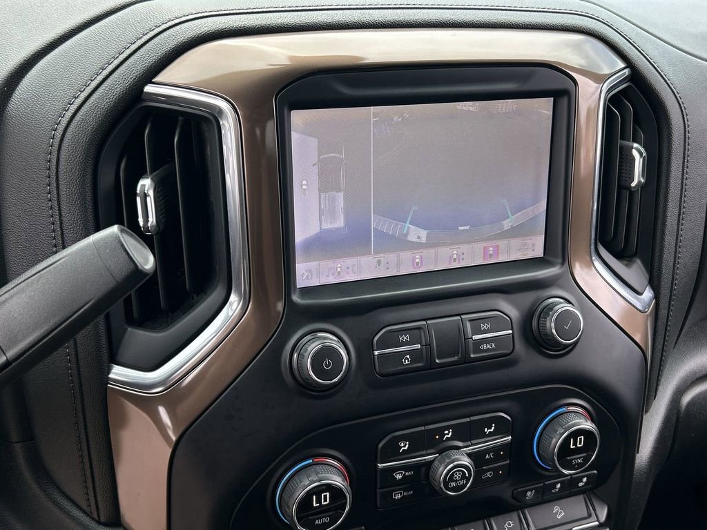 Used 2020 Chevrolet Silverado 2500 High Country w/ Z71 Off-Road Package AWD/4WD image 15