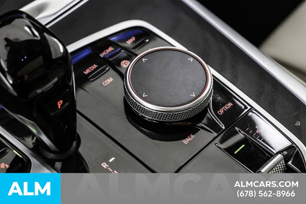 Used 2022 BMW X7 xDrive40i w/ M Sport Package image 44