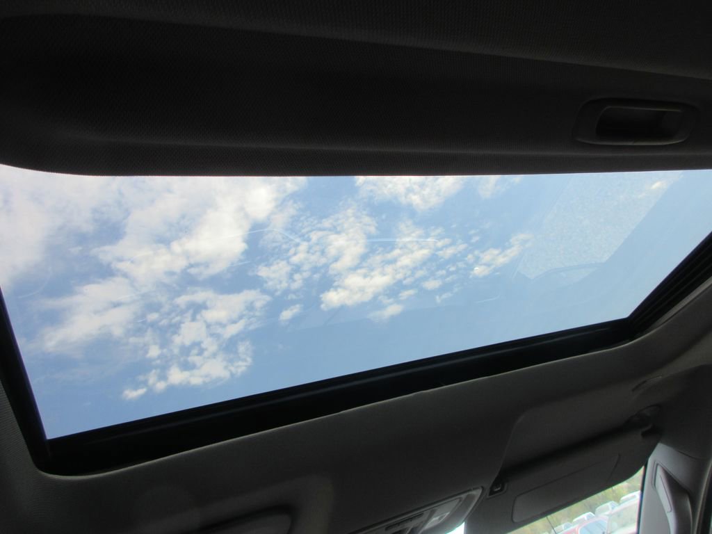 New 2026 GMC Sierra 1500 SLT w/ SLT Premium Plus Package image 14