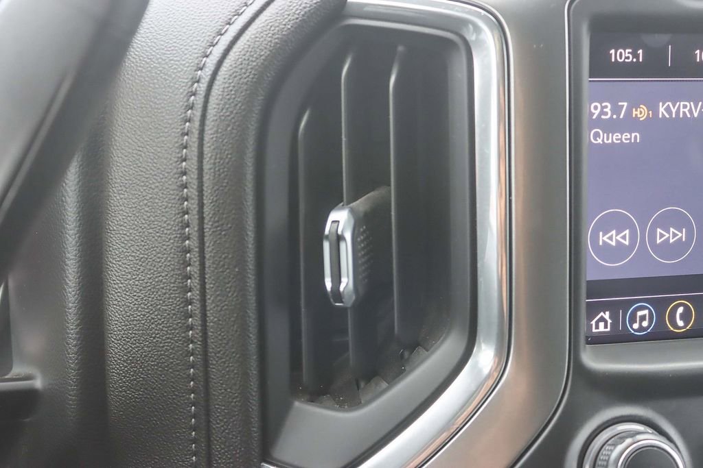 Used 2020 Chevrolet Silverado 1500 LT Trail Boss w/ Midnight Edition image 33