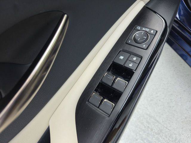Certified 2025 Lexus ES 350 w/ Premium Package FWD image 13
