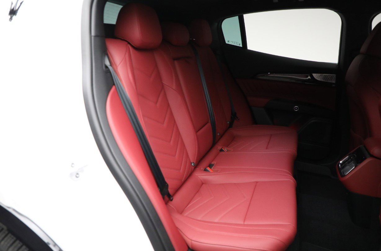 New 2025 Maserati Grecale Modena image 12