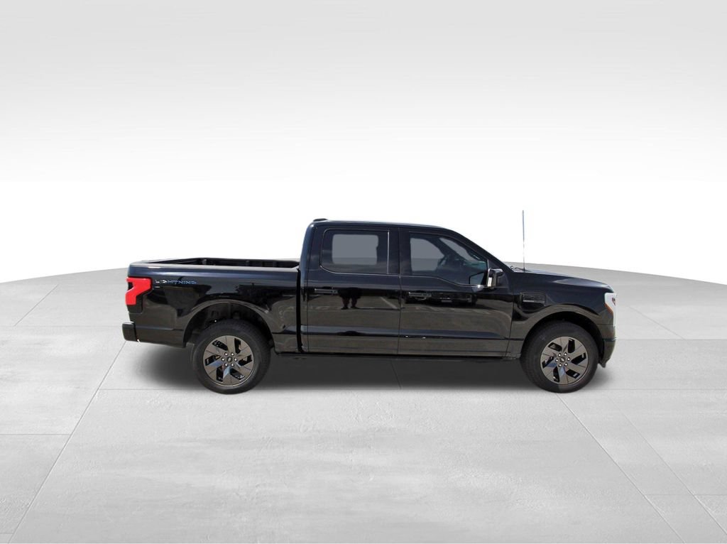 Used 2023 Ford F150 Lightning Lariat w/ Equipment Group 511A High AWD/4WD image 5