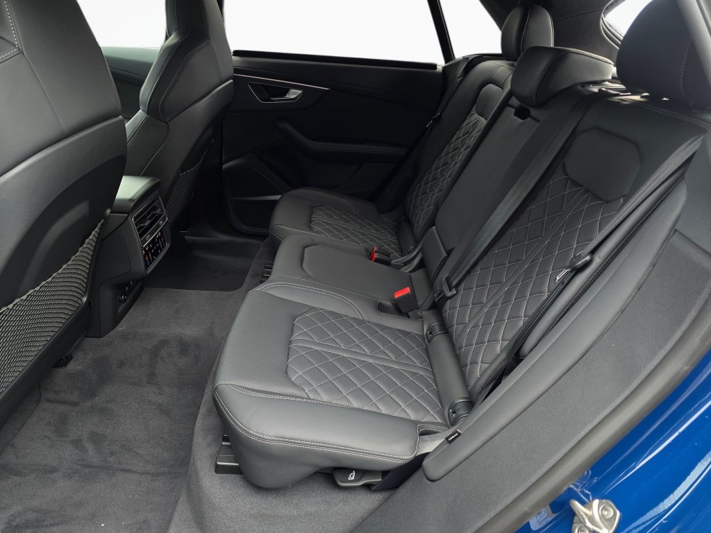New 2026 Audi SQ8 Prestige AWD/4WD image 20
