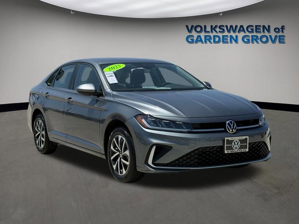 Used 2025 Volkswagen Jetta S FWD image 2