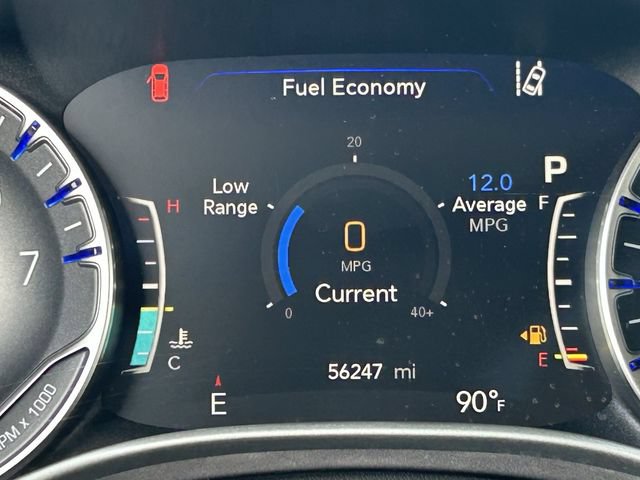 Used 2021 Chrysler Pacifica Touring-L FWD image 31