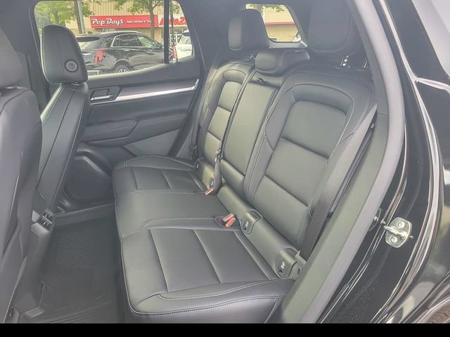 New 2027 GMC Terrain Elevation w/ Elevation Premium Package AWD/4WD image 16