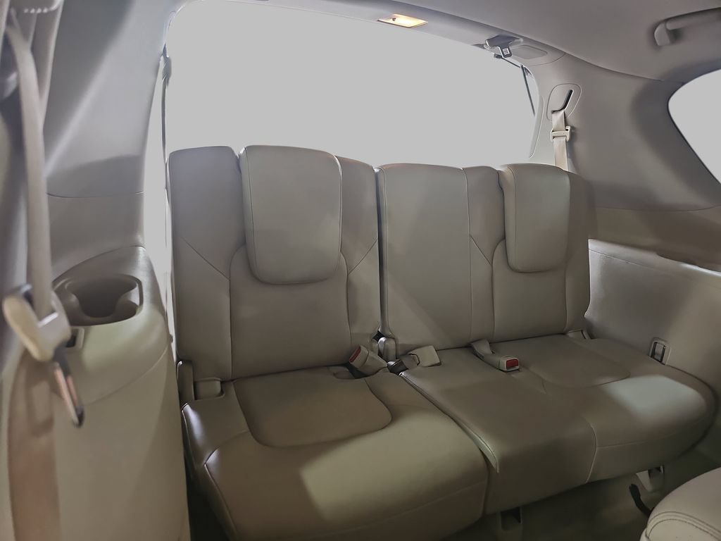 Used 2012 INFINITI QX56 4WD w/ Deluxe Touring Pkg image 15