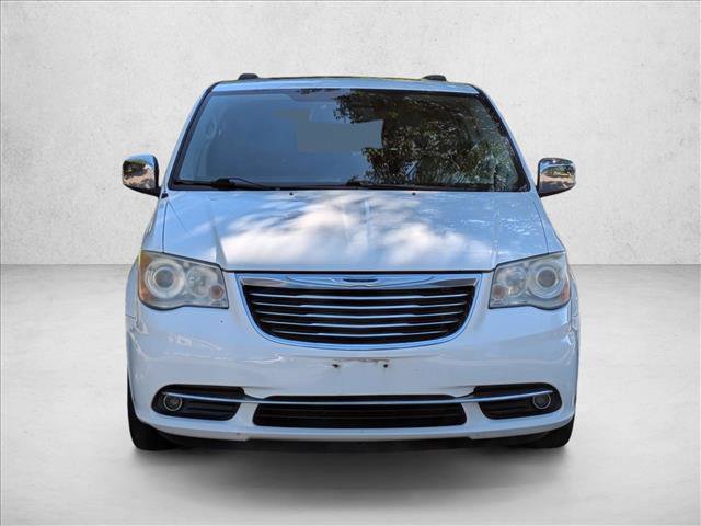 Used 2013 Chrysler Town & Country Limited w/ Luxury Group FWD image 2