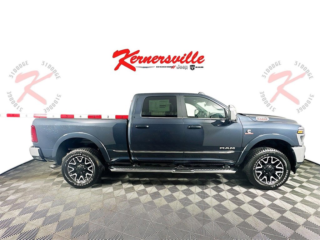 New 2025 RAM 3500 Limited w/ Towing Technology Group image 8