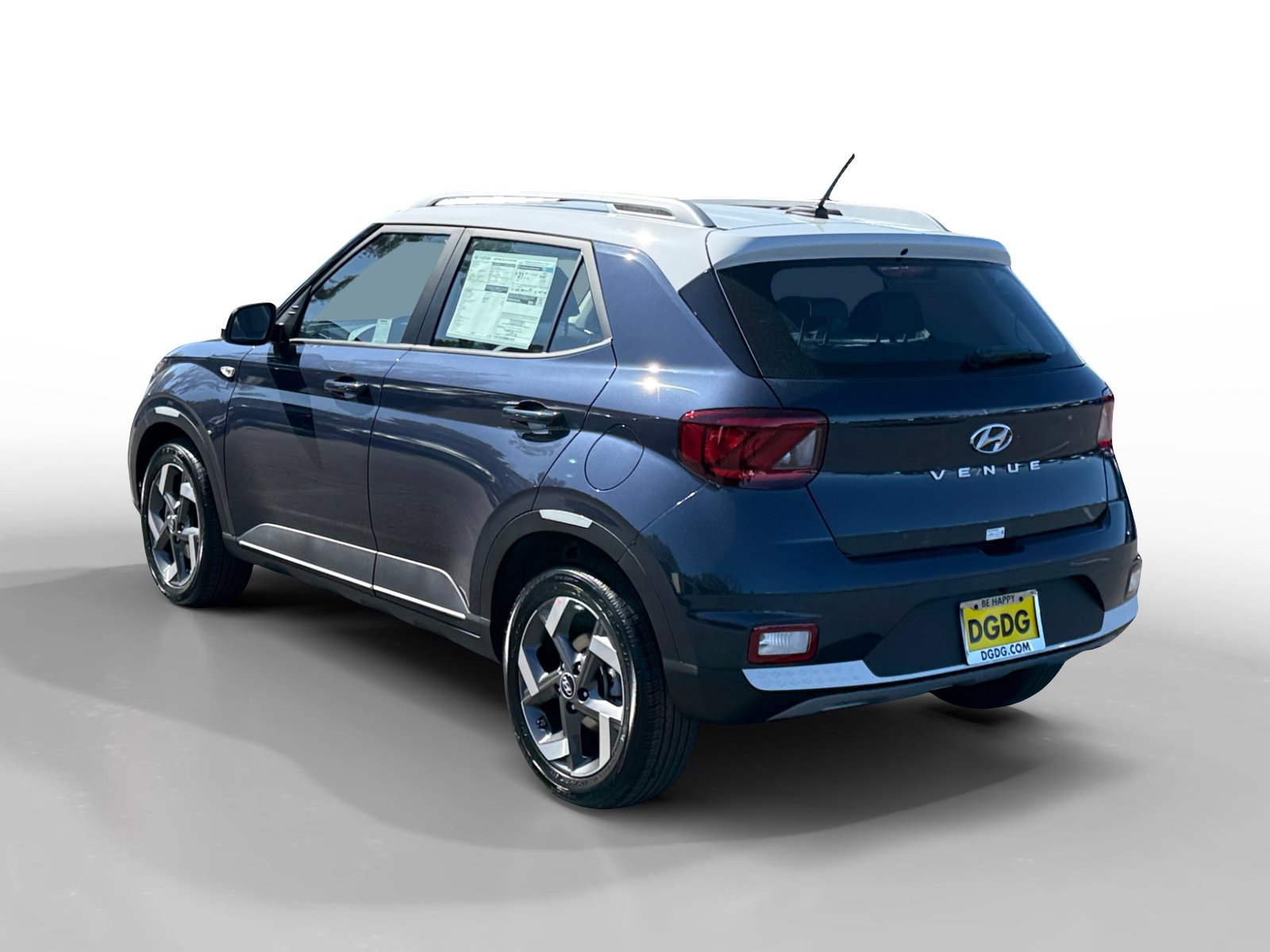 New 2026 Hyundai Venue SEL FWD image 3