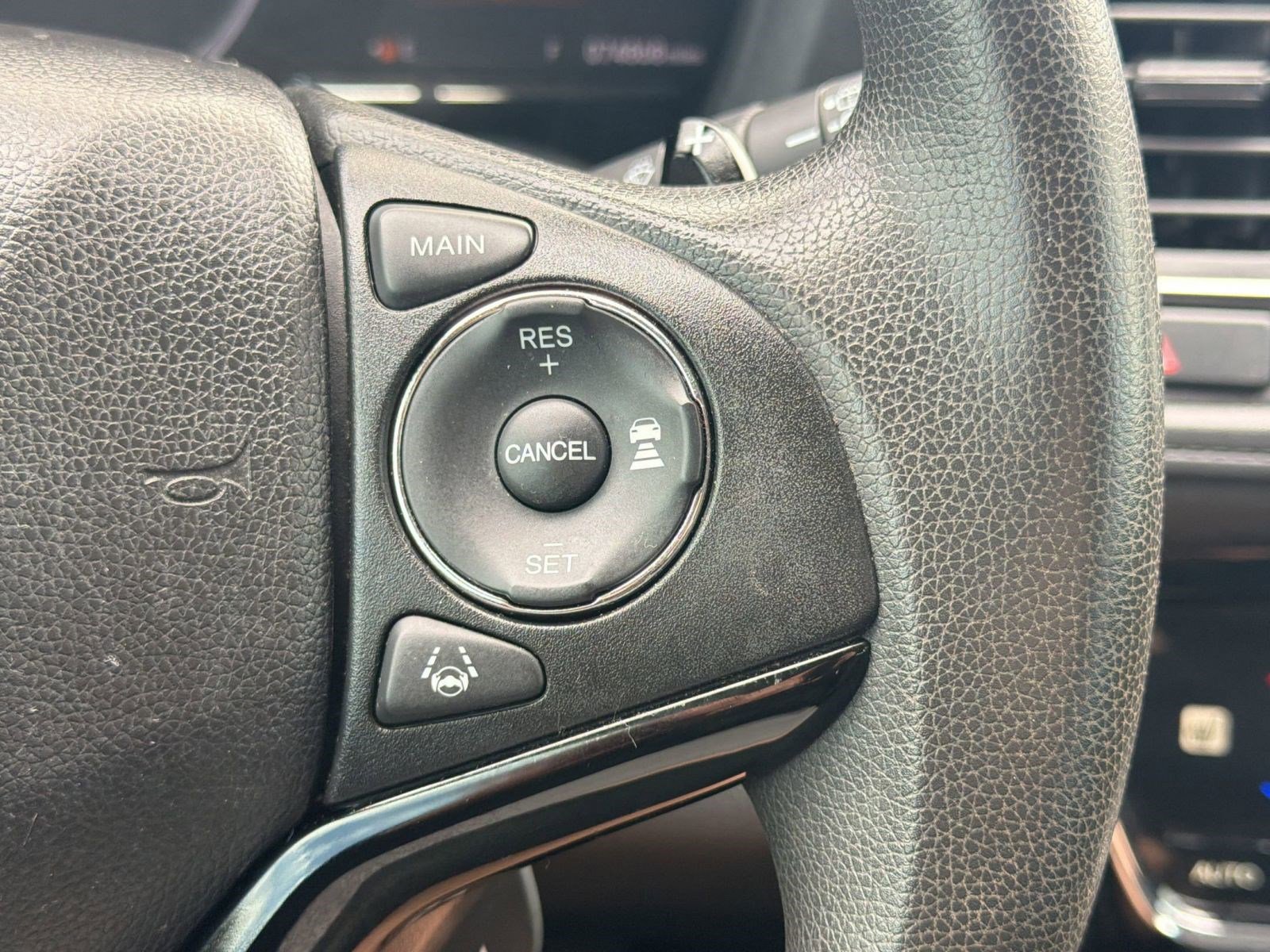 Used 2019 Honda HR-V EX image 26