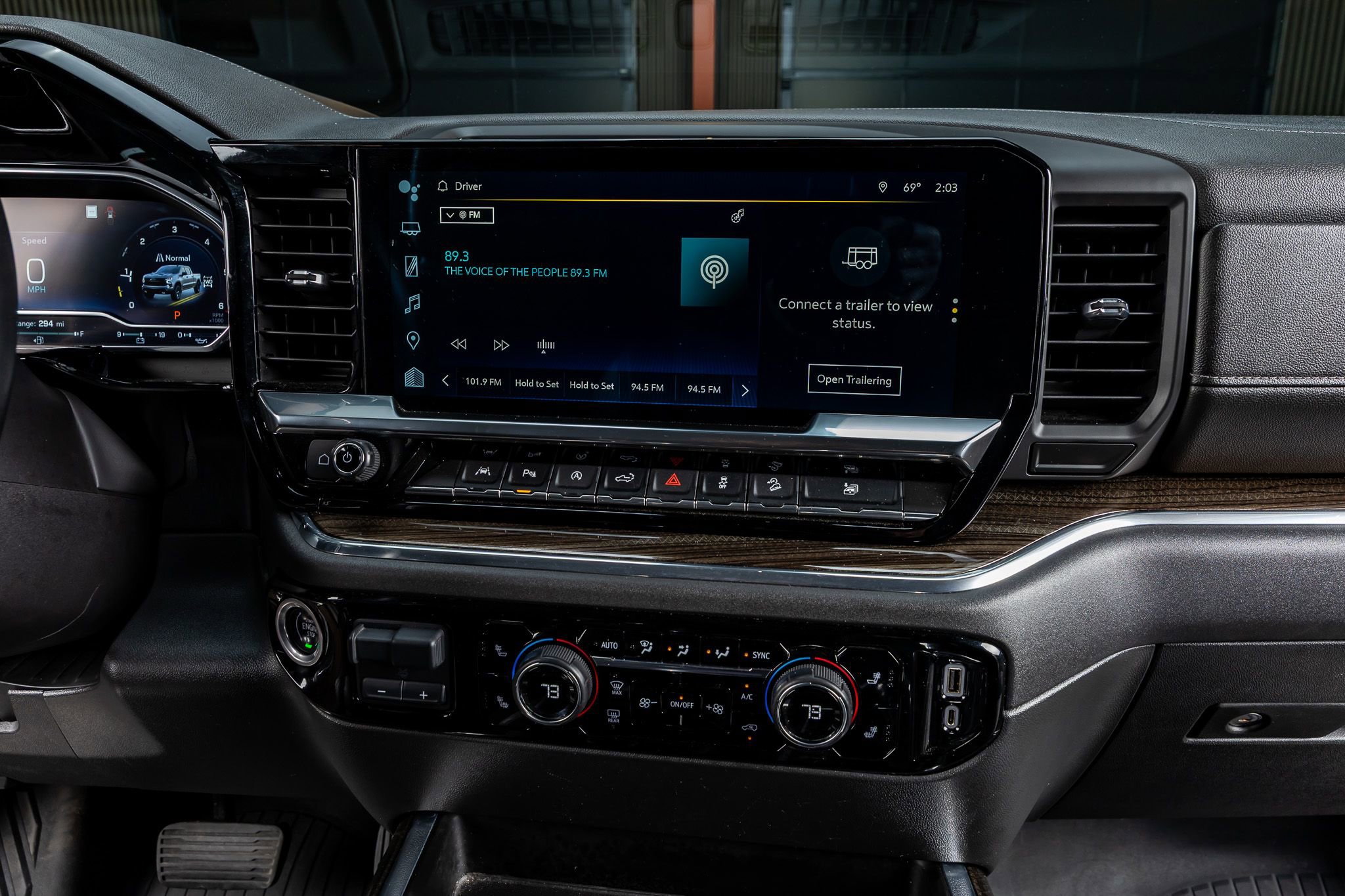 Used 2023 Chevrolet Silverado 1500 LT Trail Boss w/ LT Trail Boss Premium Package image 24