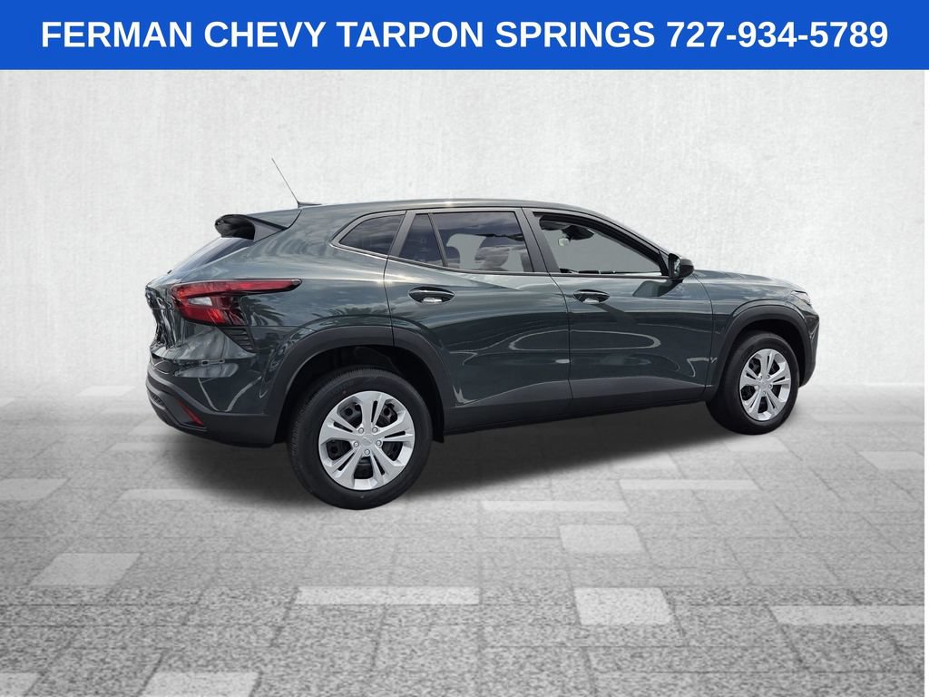 New 2026 Chevrolet Trax LS w/ Driver Confidence Package FWD image 9