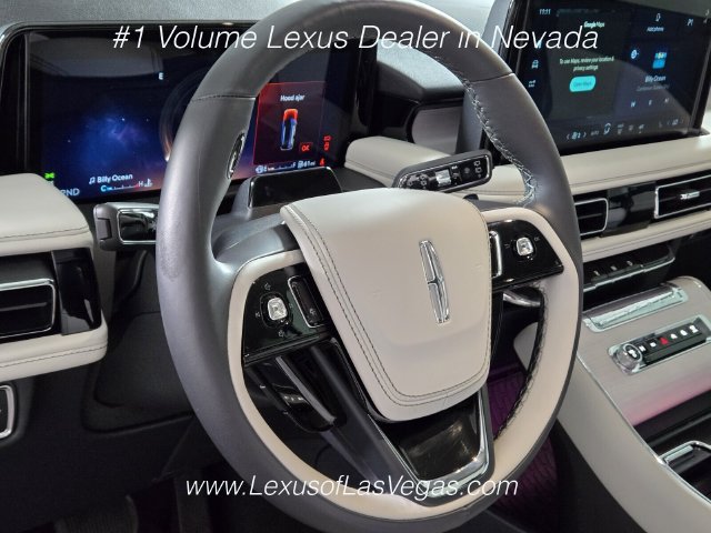 Used 2026 Lincoln Aviator Reserve AWD/4WD image 32