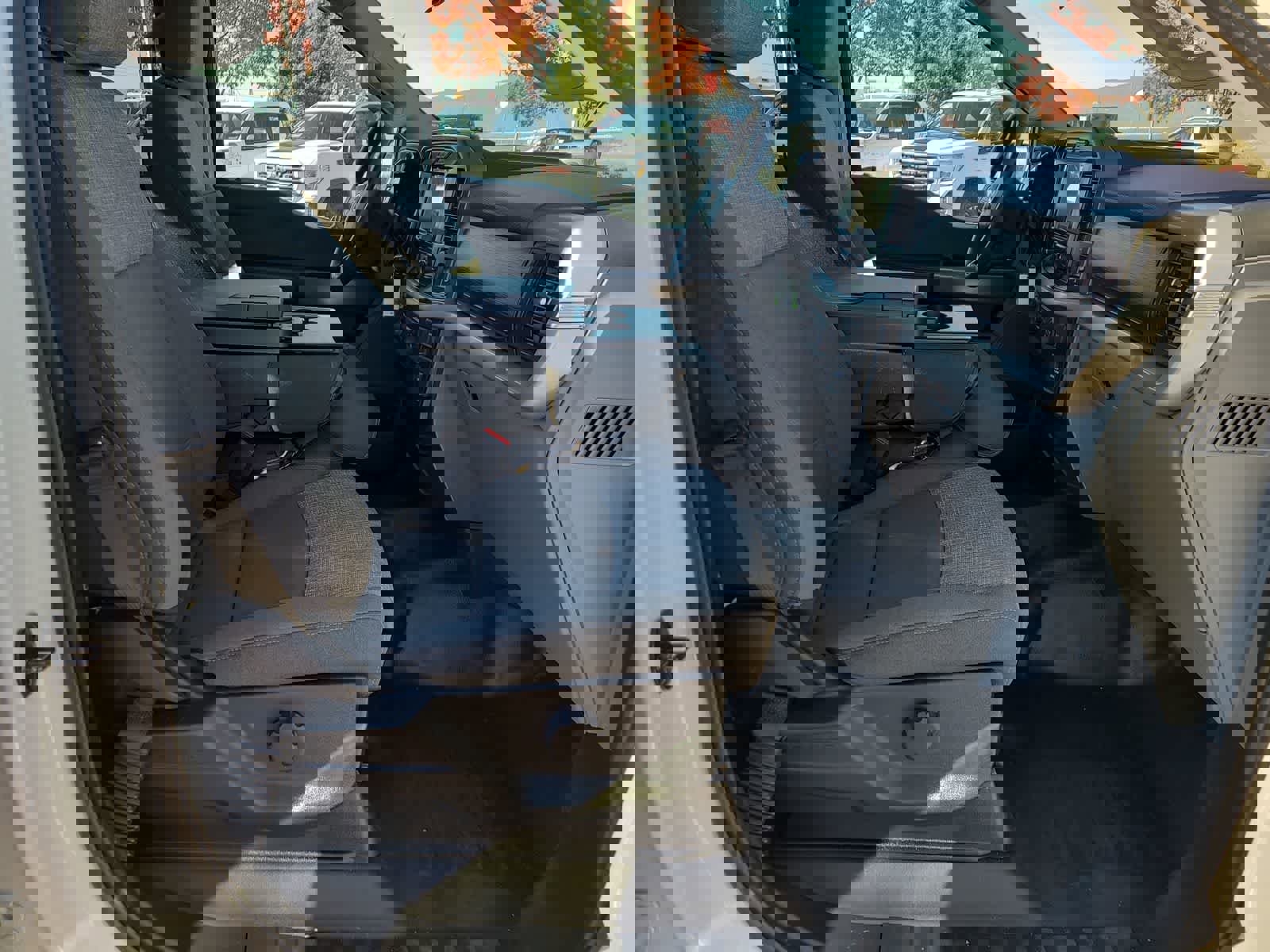 Used 2022 Ford F150 XLT w/ XTR Package image 22