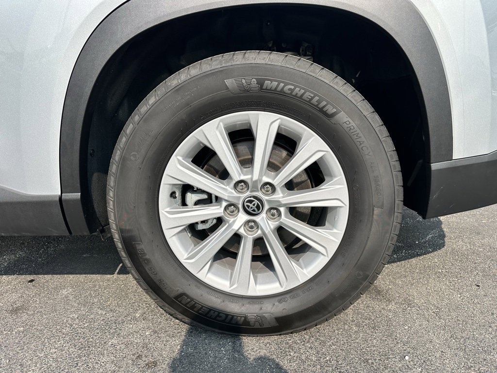 Used 2024 Toyota Grand Highlander XLE image 30