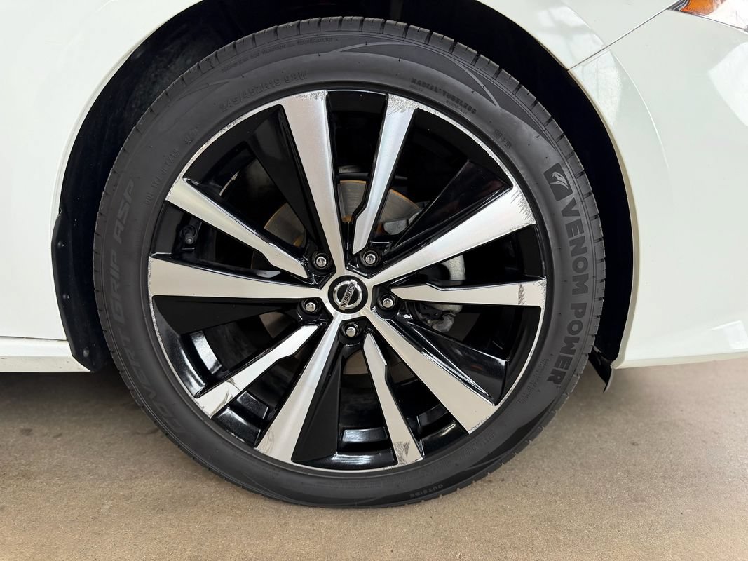 Used 2020 Nissan Altima 2.5 SR FWD image 29