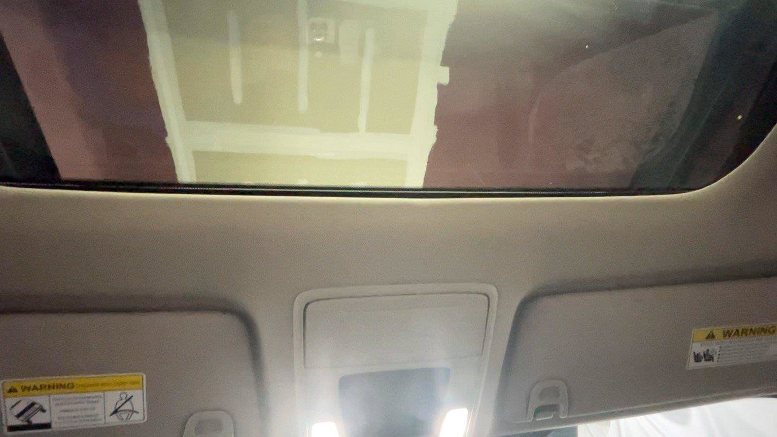 Certified 2023 Honda Pilot Touring image 37