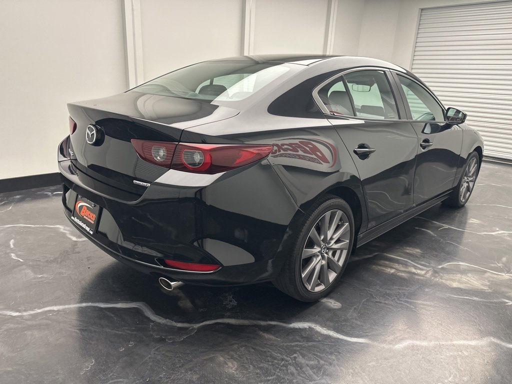 Used 2024 MAZDA MAZDA3 s image 3