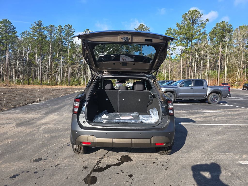 New 2026 Nissan Kicks SV w/ SV Premium Package image 16