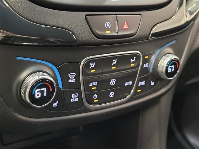 Used 2022 Chevrolet Equinox RS w/ LPO, Floor Liner Package image 16