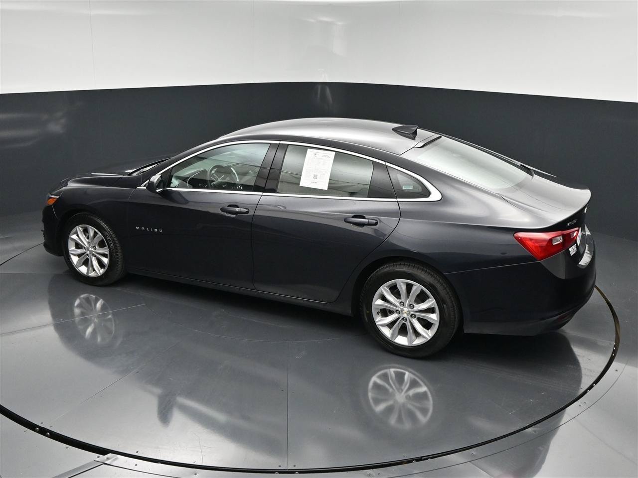 Used 2023 Chevrolet Malibu LT FWD image 27