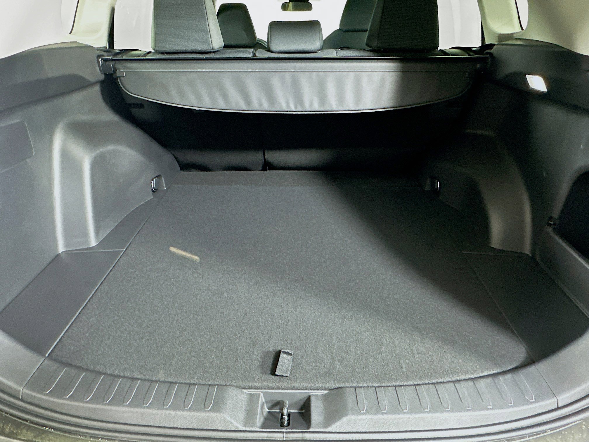 Used 2025 Toyota RAV4 LE image 27