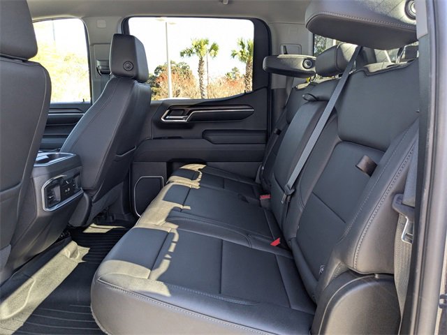 Used 2022 GMC Sierra 1500 SLT w/ SLT Premium Package image 15