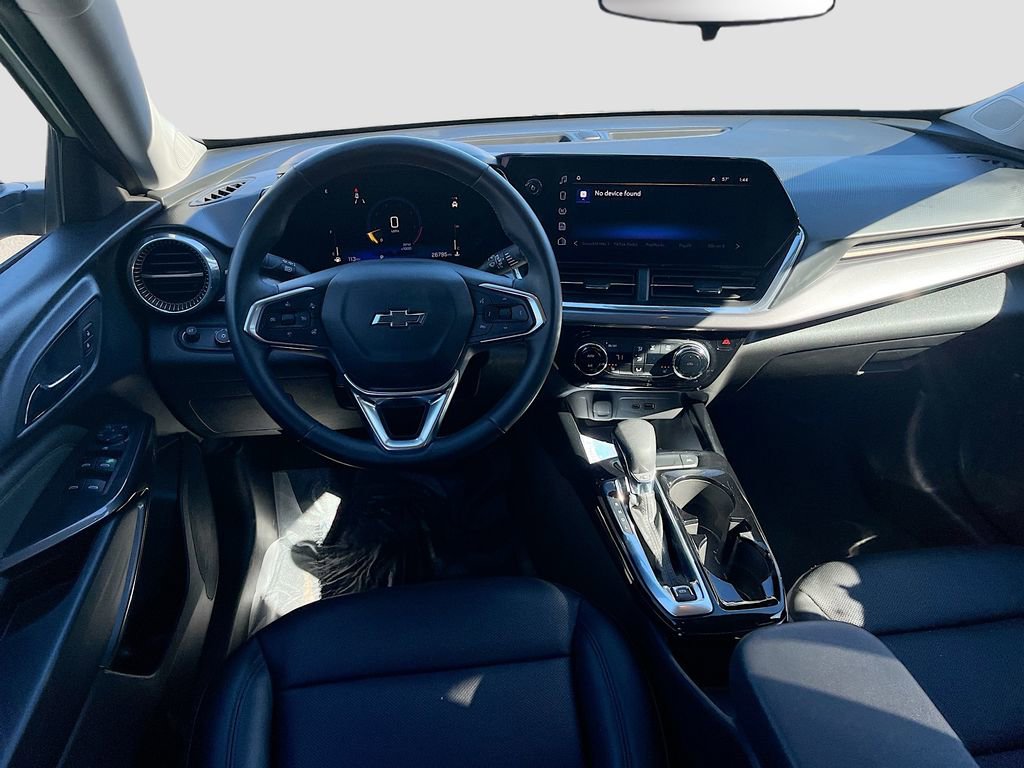 Used 2025 Chevrolet Trax ACTIV w/ Driver Confidence Package image 22