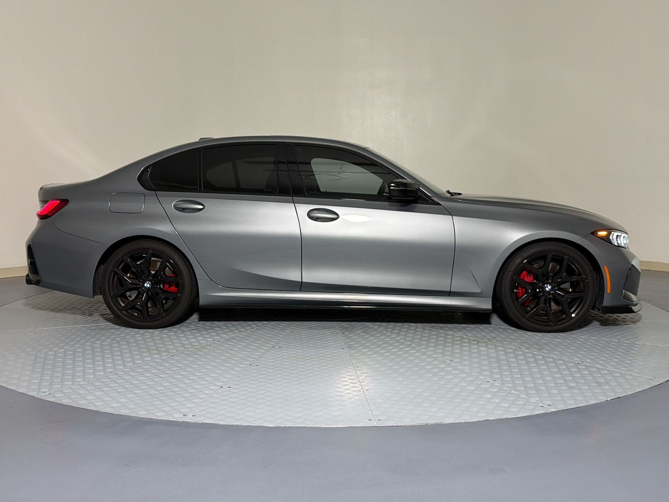 Used 2025 BMW M340i w/ Premium Package RWD image 8