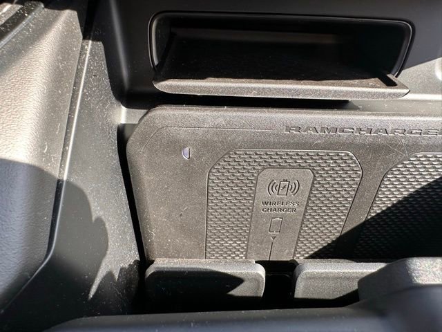 Used 2024 RAM 2500 Limited AWD/4WD image 29