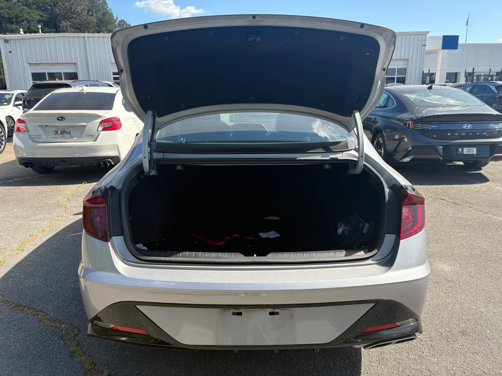 Used 2023 Hyundai Sonata SEL w/ Preferred Accessory Package FWD image 9