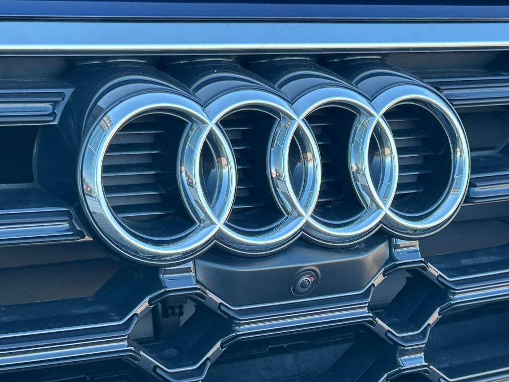 New 2025 Audi Q5 Prestige AWD/4WD image 43