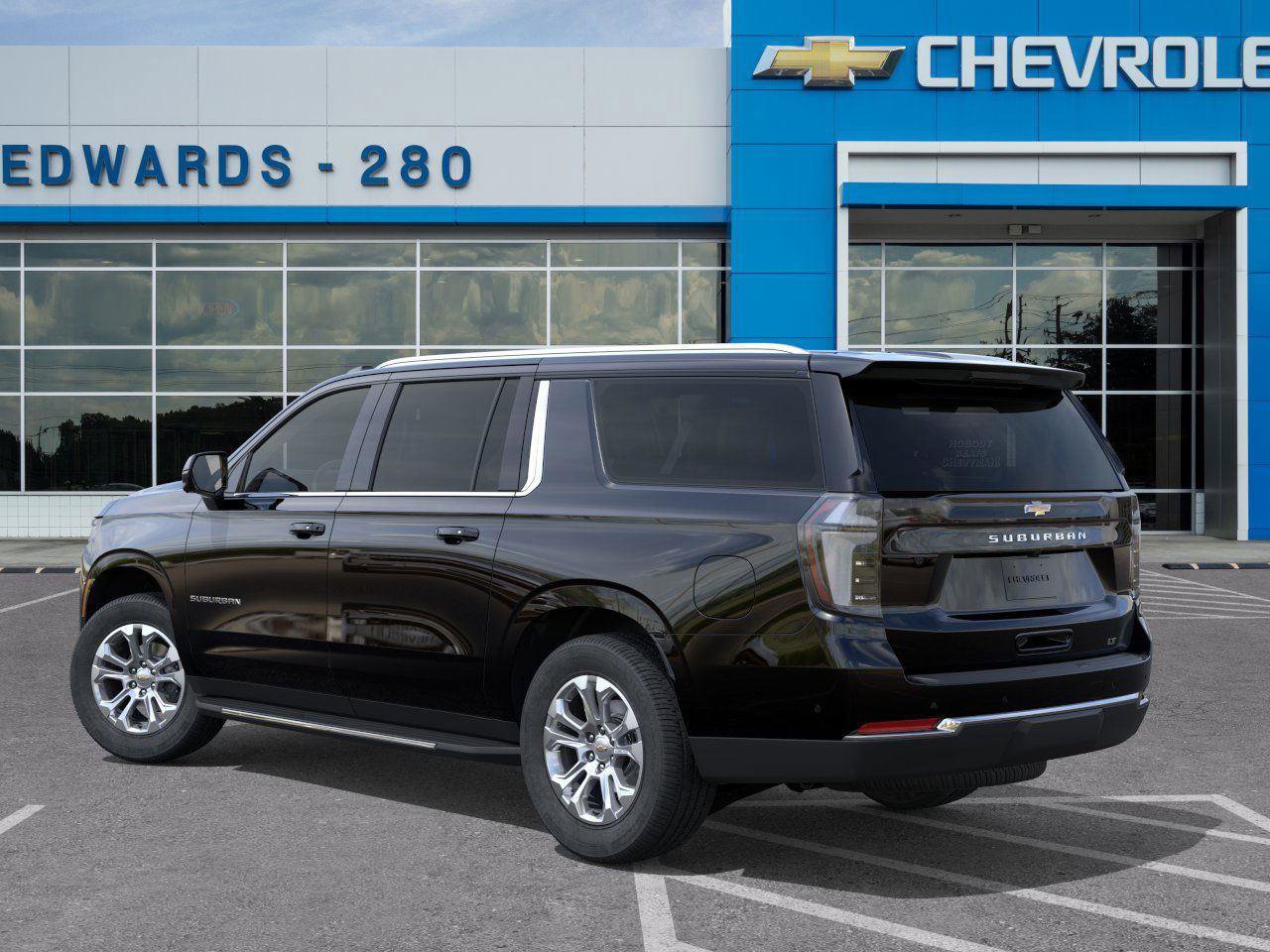 New 2026 Chevrolet Suburban LT image 3