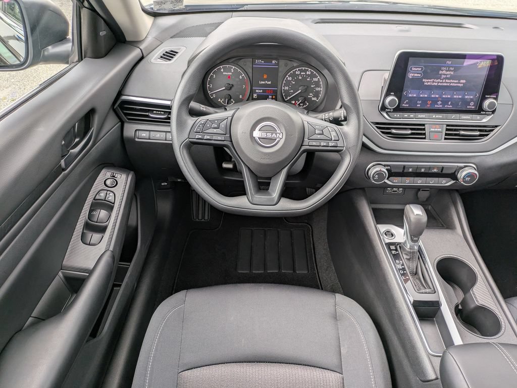 Certified 2025 Nissan Altima 2.5 S FWD image 16