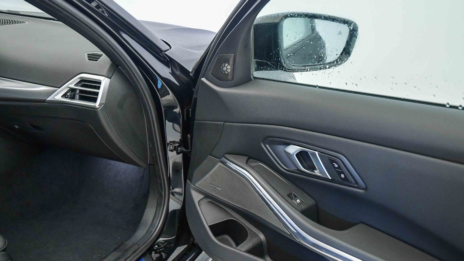 New 2026 BMW 330i Sedan image 18