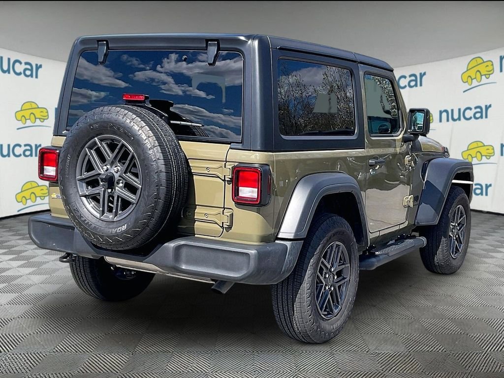 Used 2025 Jeep Wrangler Sport AWD/4WD image 6
