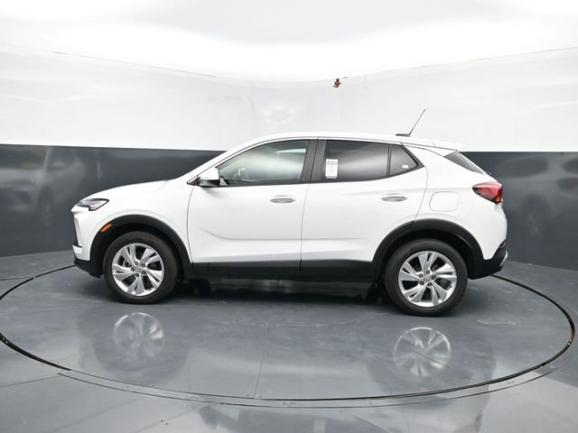 Used 2025 Buick Encore GX Preferred AWD/4WD image 5